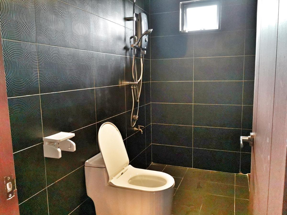 Apartamento 23Loft Kuching Exterior foto
